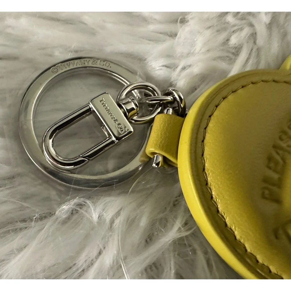 Tiffany & Co. New Leather Heart Rtt Return to Tiffany Keychain Keyring